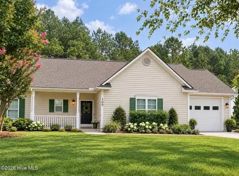 100 Willowbend Dr, Burgaw, NC 28425