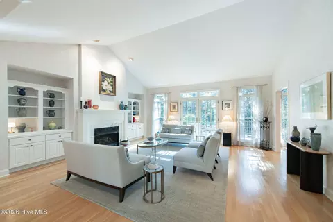 Living - 31 Greyabbey Dr, Pinehurst, NC 28374 photo 1 of 7