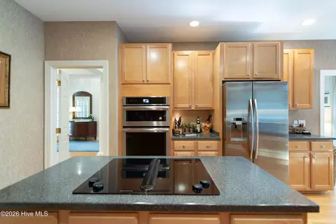 Kitchen - 31 Greyabbey Dr, Pinehurst, NC 28374 photo 8 of 9