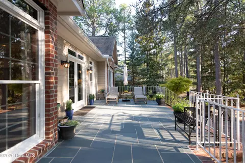 Exterior - 31 Greyabbey Dr, Pinehurst, NC 28374 photo 4 of 13
