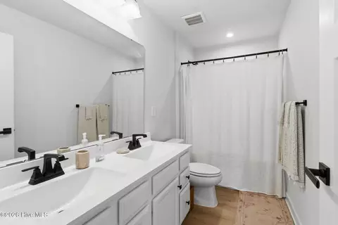 Bath - 109 Ryker Rd E, Moyock, NC 27958 photo 3 of 3