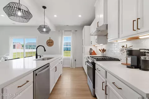 Kitchen - 109 Ryker Rd E, Moyock, NC 27958 photo 6 of 7