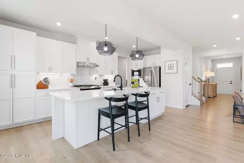Kitchen - 109 Ryker Rd E, Moyock, NC 27958 photo 3 of 7