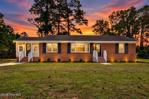 2256 Acorn Hill Rd, Tarboro, NC 27886