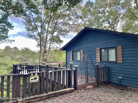 Exterior - 234 Ashley Ln, Murphy, NC 28906 photo 2 of 18