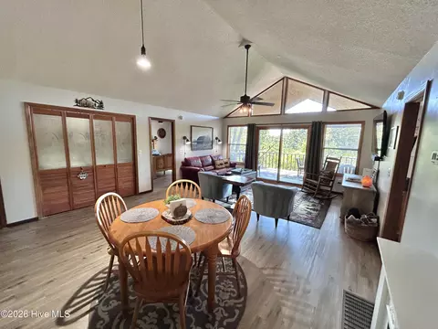 Dining - 234 Ashley Ln, Murphy, NC 28906 photo 4 of 4