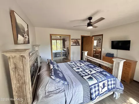 Bedroom - 234 Ashley Ln, Murphy, NC 28906 photo 5 of 5