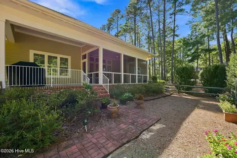Exterior - 9 Linton Ct, Pinehurst, NC 28374 photo 6 of 9