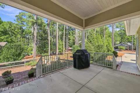 Exterior - 9 Linton Ct, Pinehurst, NC 28374 photo 5 of 9