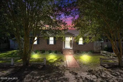 Exterior - 411 S 3rd St, Smithfield, NC 27577 photo 12 of 12