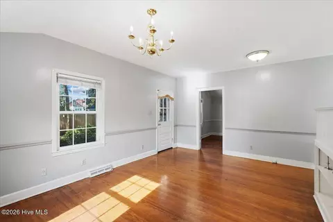 Living - 411 S 3rd St, Smithfield, NC 27577 photo 3 of 5