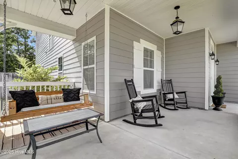 Exterior - 413 Canter Crest Rd, Hampstead, NC 28443 photo 4 of 8