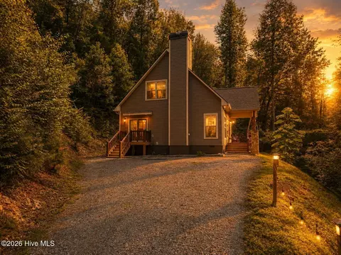 13 Cullsiah Cove Rd, Robbinsville, NC 28771