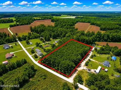 00 Bermuda Bay Ln, Tabor City, NC 28463