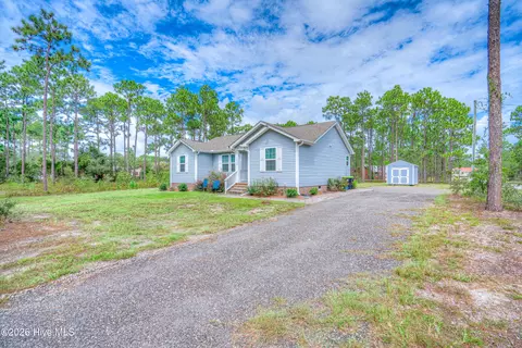 1053 Springdale Rd, Southport, NC 28461