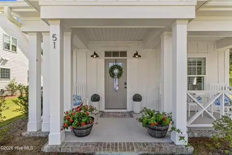 Exterior - 51 W Singing Ave, Hampstead, NC 28443 photo 2 of 7