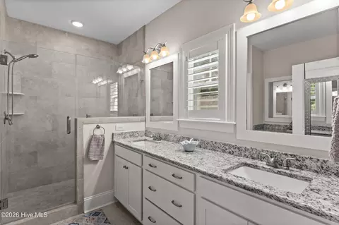 Bath - 51 W Singing Ave, Hampstead, NC 28443 photo 1 of 5
