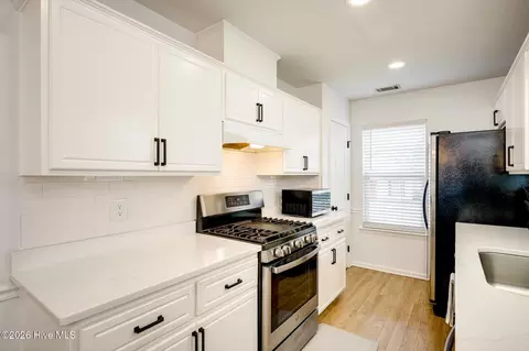 Kitchen - 4009 E Hidden Haven Ct, Augusta, GA 30909 photo 2 of 4
