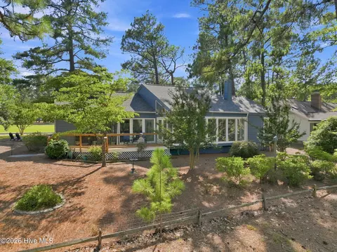 Exterior - 9 Forest Hills Ln, Pinehurst, NC 28374 photo 1 of 4