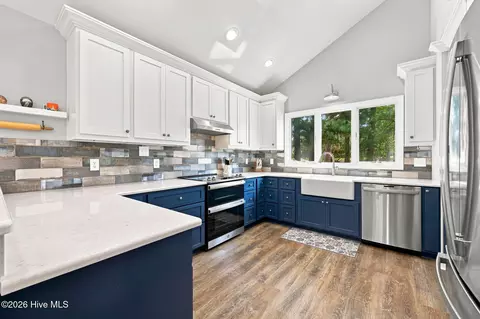 Kitchen - 9 Forest Hills Ln, Pinehurst, NC 28374 photo 1 of 2