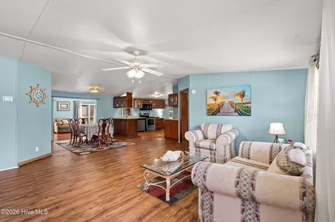 7122 Channel Ii SW, Ocean Isle Beach, NC 28469
