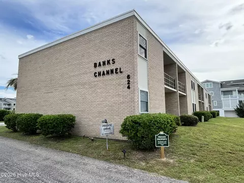 624 Waynick Blvd UNIT 101, Wrightsville Beach, NC 28480