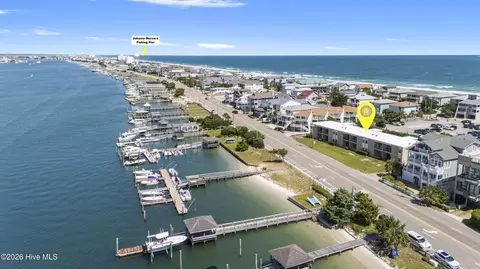 624 Waynick Blvd UNIT 101, Wrightsville Beach, NC 28480