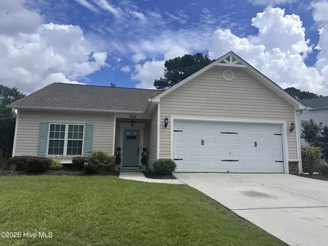 1014 Winterberry Cir, Leland, NC 28451