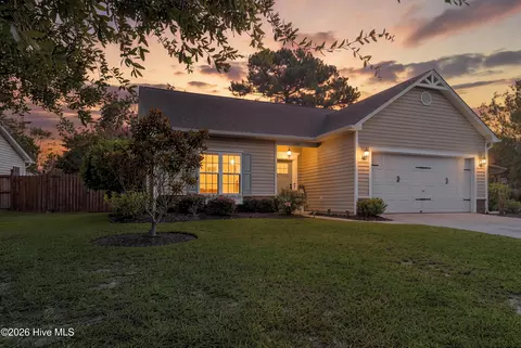 1014 Winterberry Cir, Leland, NC 28451