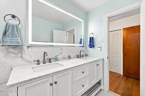 Bath - 402 E Vance St, Williamston, NC 27892 photo 5 of 5