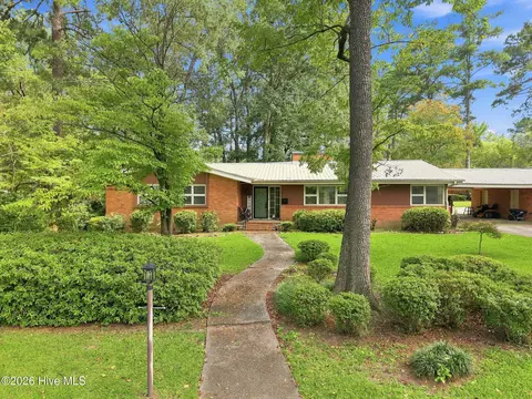 Other - 402 E Vance St, Williamston, NC 27892 photo 2 of 9
