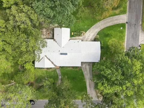 View/Area - 402 E Vance St, Williamston, NC 27892 photo 2 of 3