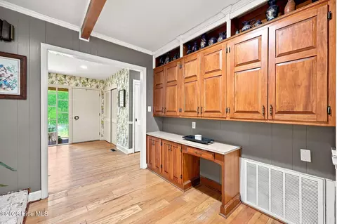 Entry Way - 402 E Vance St, Williamston, NC 27892 photo 3 of 5