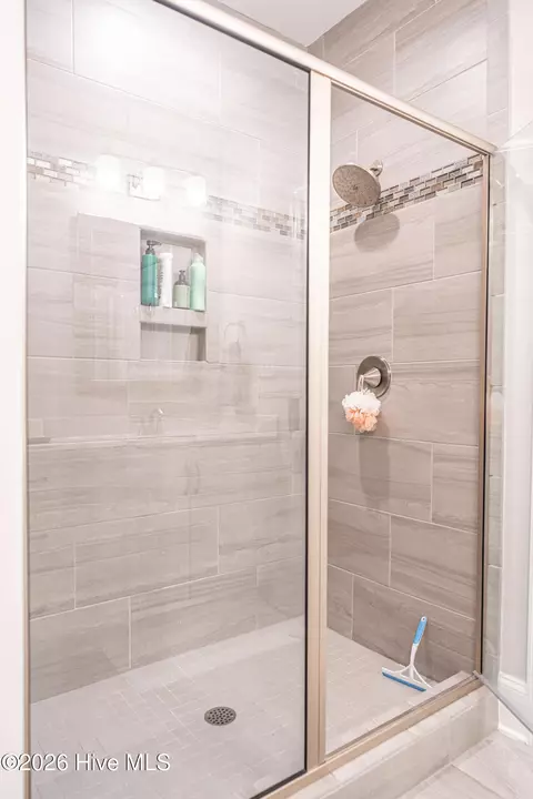 Bath - 124 Lark Dr, Pinehurst, NC 28374 photo 4 of 6