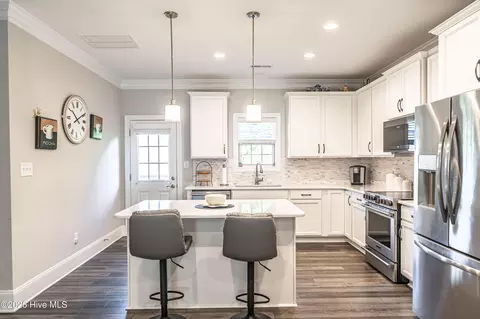 Kitchen - 124 Lark Dr, Pinehurst, NC 28374 photo 2 of 5