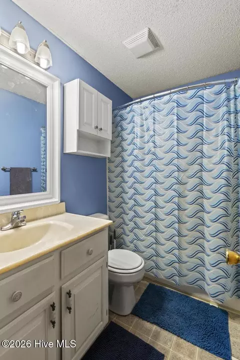 Bath - 509 Maize Ct, Hubert, NC 28539 photo 1 of 2