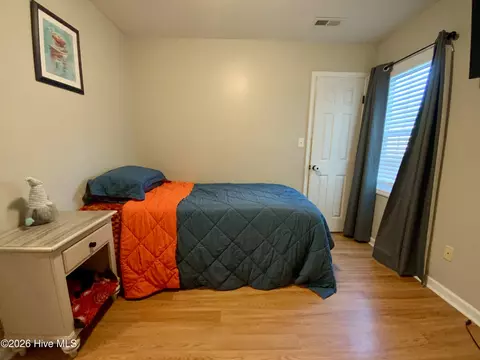 Bedroom - 102 Donna Ct, Hubert, NC 28539 photo 4 of 9