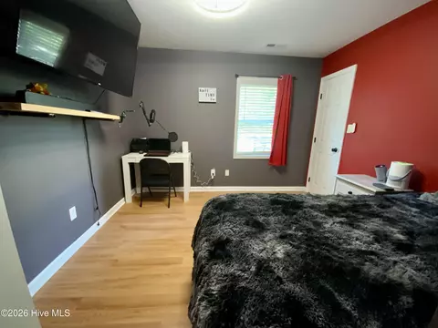 Bedroom - 102 Donna Ct, Hubert, NC 28539 photo 2 of 9