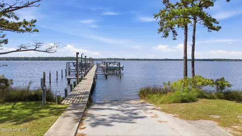 View/Area - 129 Deepwater Dr, Stella, NC 28582 photo 8 of 19