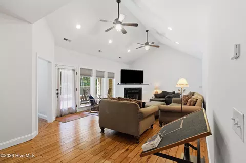 Living - 129 Deepwater Dr, Stella, NC 28582 photo 1 of 2