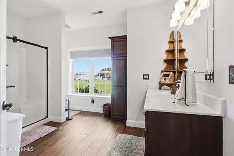 Bath - 129 Deepwater Dr, Stella, NC 28582 photo 1 of 4