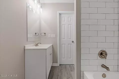 Bath - 115 Wood River Rd, West End, NC 27376 photo 5 of 5