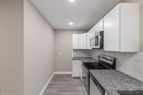 Kitchen - 115 Wood River Rd, West End, NC 27376 photo 2 of 3