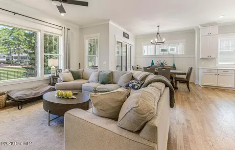 Living - 16 Ballybunion Ln #352, Pinehurst, NC 28374 photo 1 of 2