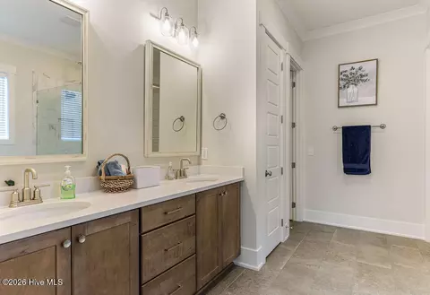 Bath - 16 Ballybunion Ln #352, Pinehurst, NC 28374 photo 3 of 7