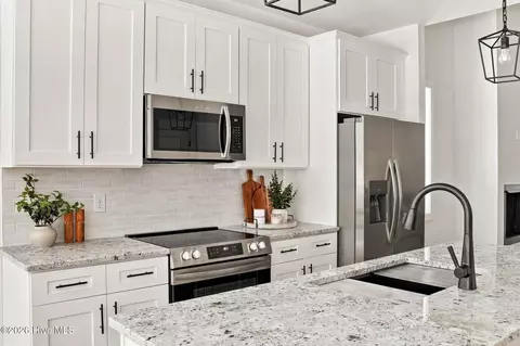 Kitchen - 912 Thrush Dr, Vass, NC 28394 photo 4 of 6