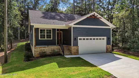 Exterior - 912 Thrush Dr, Vass, NC 28394 photo 2 of 9
