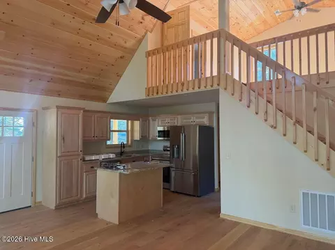 44 Tall Shadow Rd, Murphy, NC 28906 photo 4