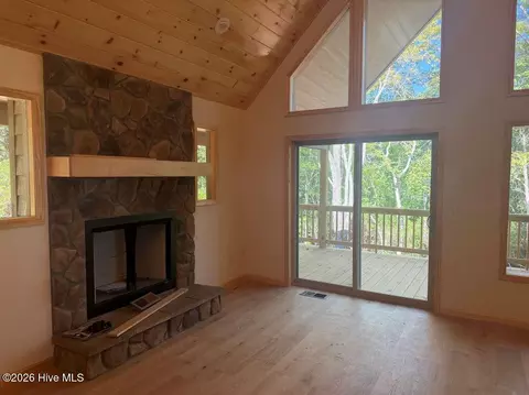 44 Tall Shadow Rd, Murphy, NC 28906 photo 5
