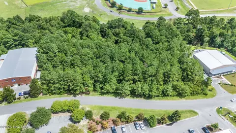 2008 Corporate Dr, Wilmington, NC 28405